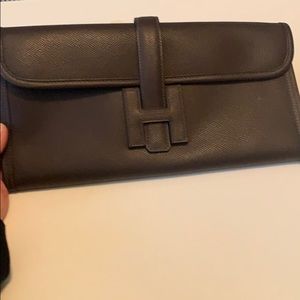 Hermès chocolate brown clutch